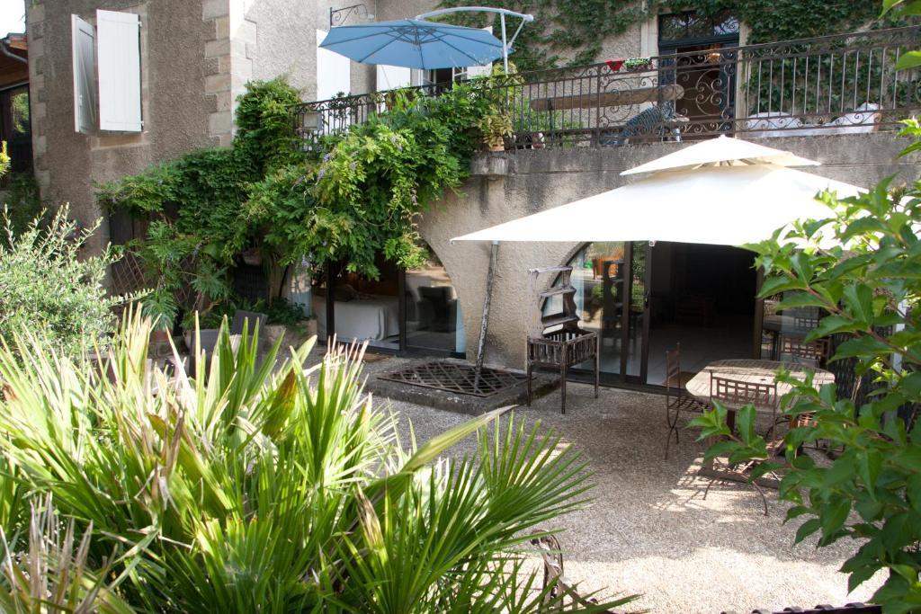 Chambres D'Hotes Les Pratges Figeac Rum bild