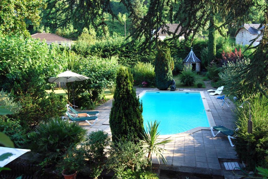 Chambres D'Hotes Les Pratges Figeac Exteriör bild